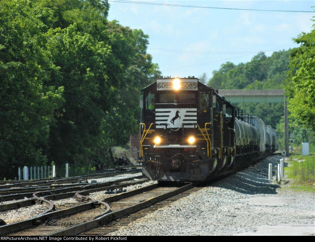 NS 6085 (SD40-2) 6341 (SD40E) 6108 (SD40-2)